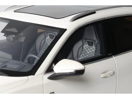 2024 Volkswagen Tiguan E Tsi R-Line Oryx White Pearl Limited Edition to 999 pieces Worldwide 1/18 Model Car by Otto Mobile-Otto Mobile-ModelCars.com