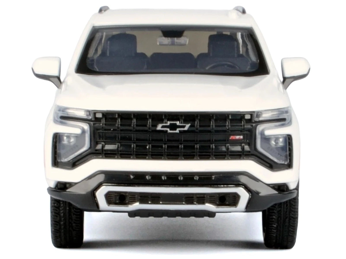 2025 Chevrolet Tahoe Z71 White "Timeless Legends" Series 1/24 Diecast Model Car by Motormax-Motormax-ModelCars.com
