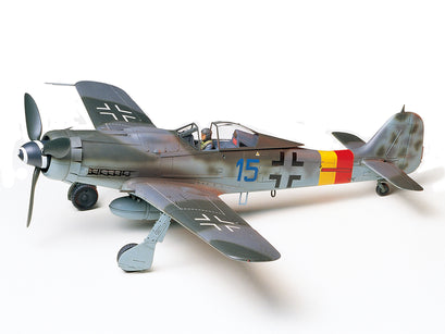 Tamiya 61041 Focke Wulf FW190 D9