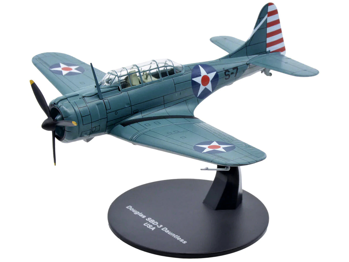 Douglass SBD-3 Dauntless Bomber Plane (United States Navy 1938) 1/72 Diecast Model by Warbirds of WWII - view 3