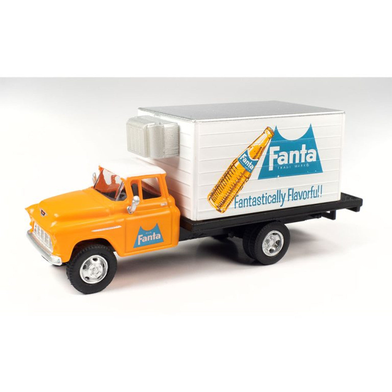 Classic Metal Works 1/87 1957 CHEV REF-FANTA      