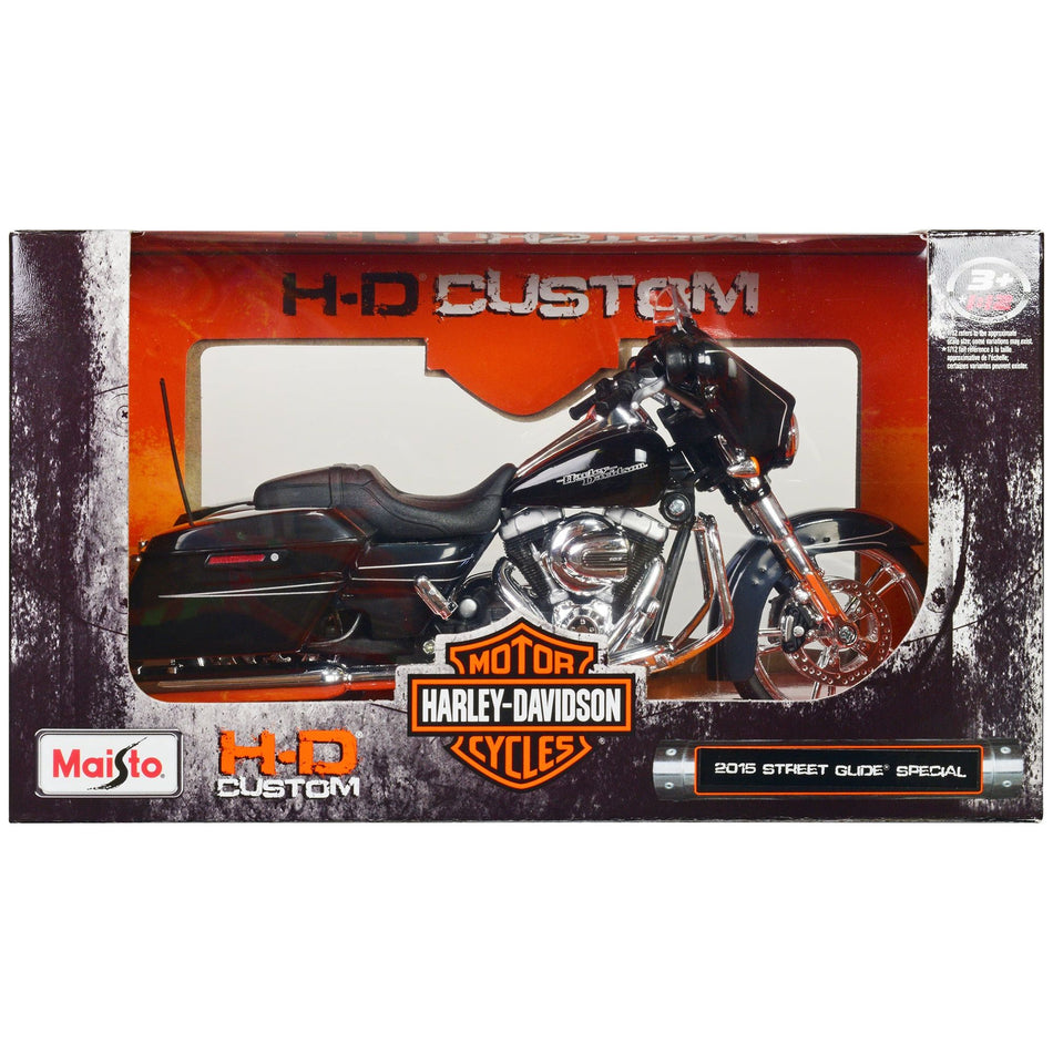 2015 Harley-Davidson Street Glide Special Black 1/12 Diecast Motorcycle Model by Maisto