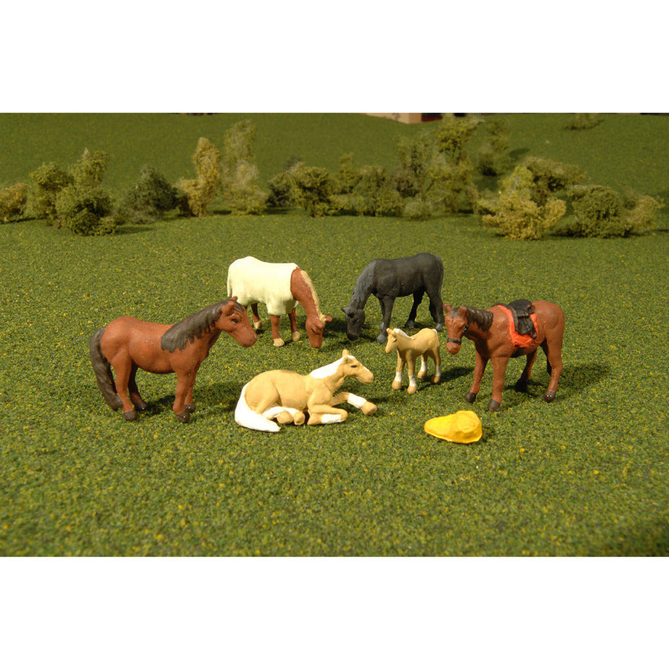 Bachmann Horses - HO Scale