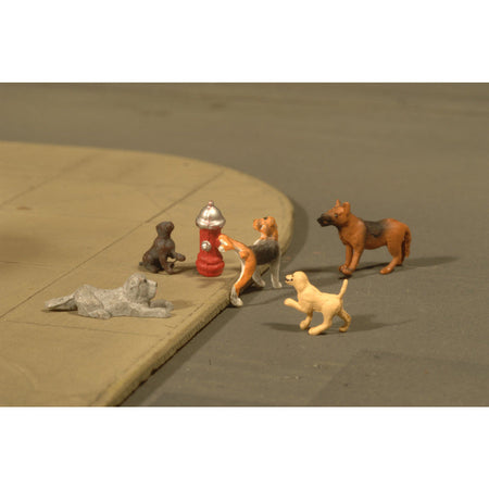 Bachmann Dogs with Fire Hydrant - O Scale