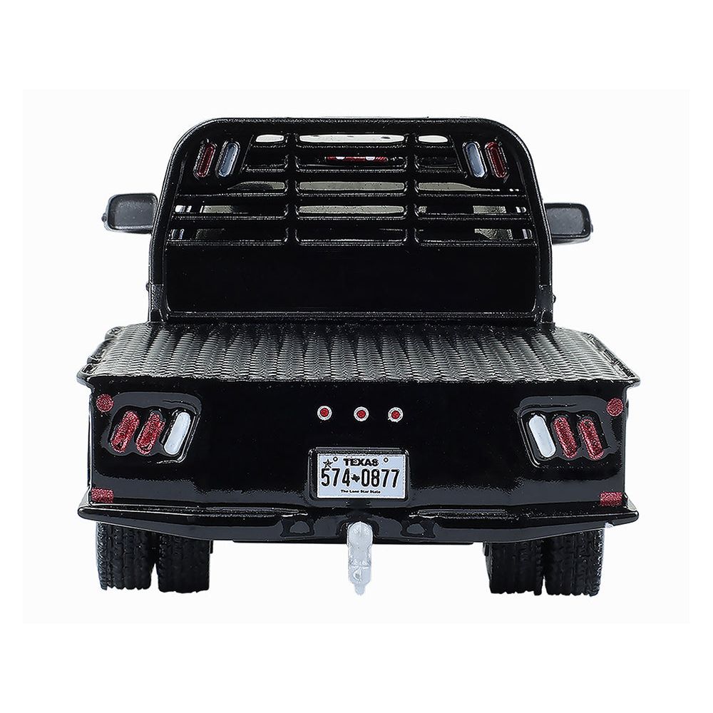 Black truck with Texas license plate 574-0877