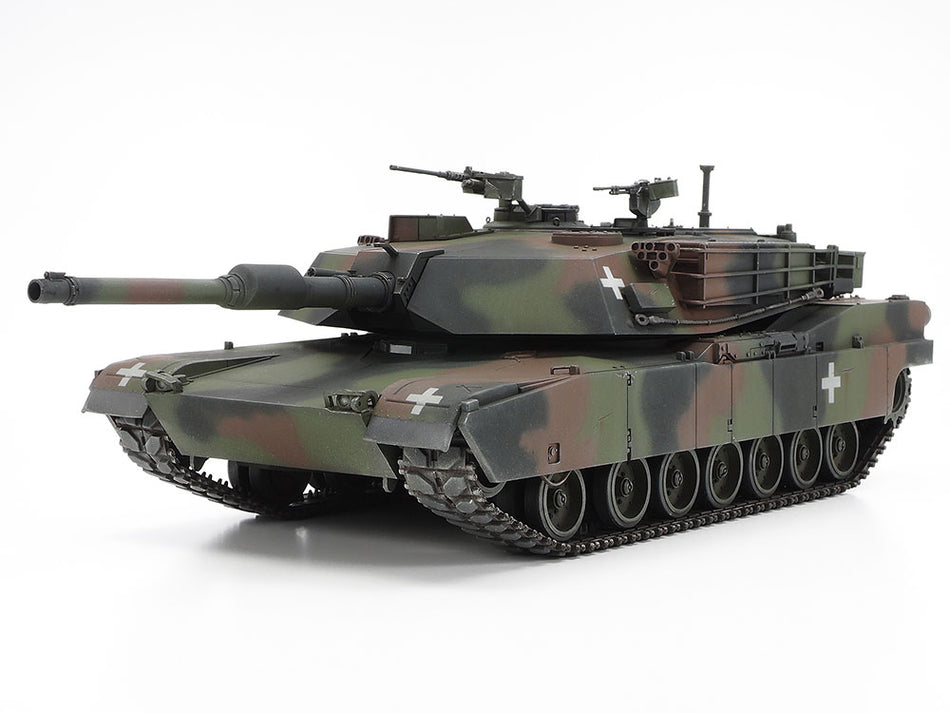 Tamiya 25216 M1A1 Abrams Tank 'Ukraine'