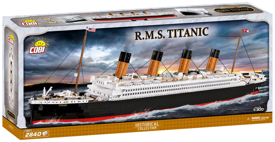 Cobi 2840pcs Action Town RMS Titanic