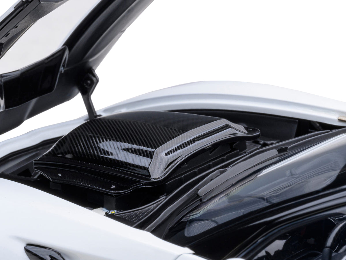 2019 Chevrolet Corvette C7 ZR1 Arctic White with Carbon Top 1/18 Model Car by Autoart - view 2