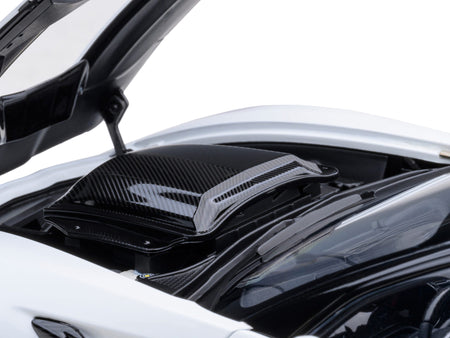 2019 Chevrolet Corvette C7 ZR1 Arctic White with Carbon Top 1/18 Model Car by Autoart - view 2