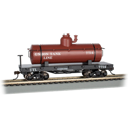 Bachmann Union Tank Line #7714 - Old-Time Tank Car (HO Scale)