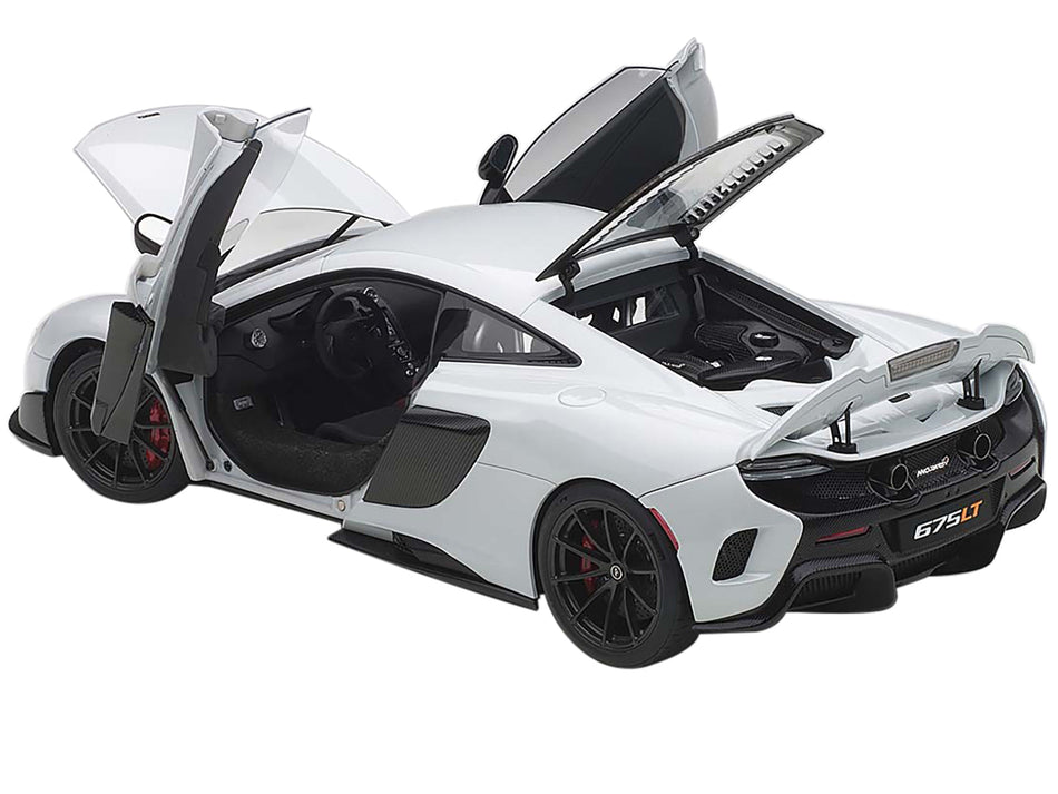 Mclaren 675LT Silica White 1/18 Model Car by Autoart