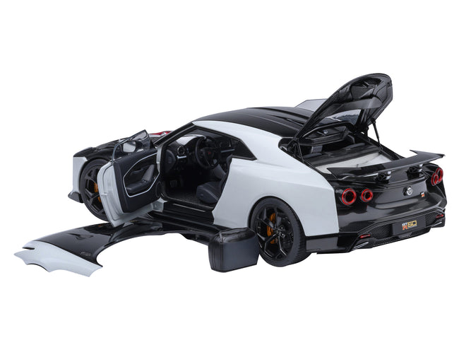 Nissan GT-R50 By ItalDesign Black and White Metallic 1/18 Model Car by Autoart