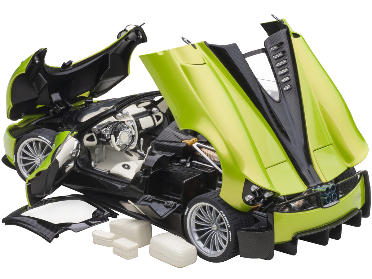 Pagani Huayra Roadster Verde Firenze Green Metallic and Carbon with Luggage Set 1/18 Model Car by Autoart - view 2
