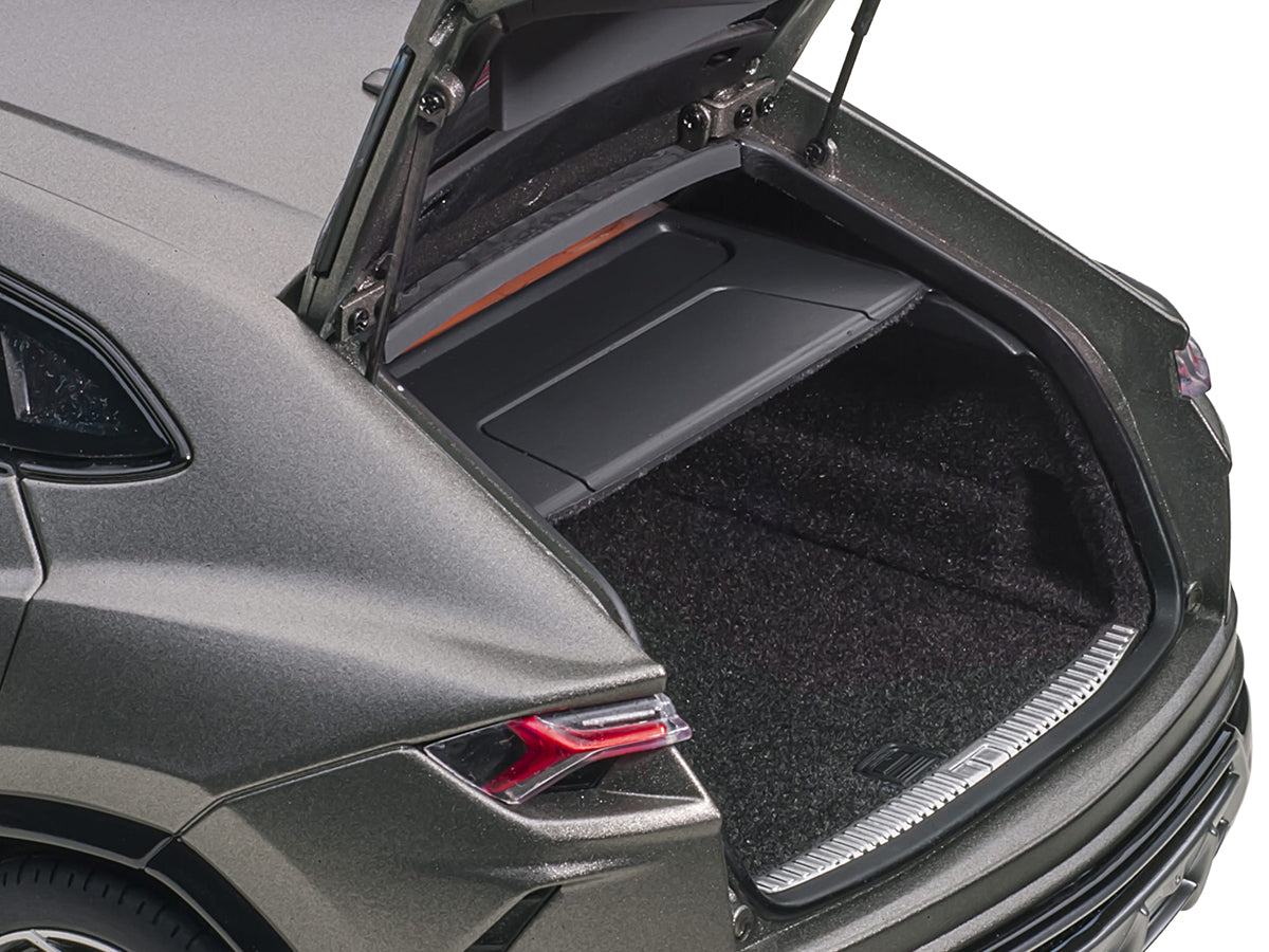 Lamborghini Urus Grigio Lynx Gray Metallic 1/18 Model Car by Autoart - view 4