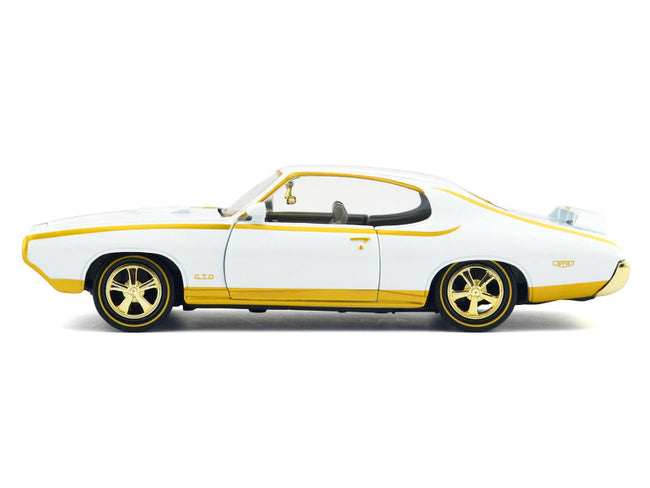 1969 Pontiac GTO Judge White Metallic with Gold Stripes "Luxe Legends" Series 1/24 Diecast Model Car by Motormax