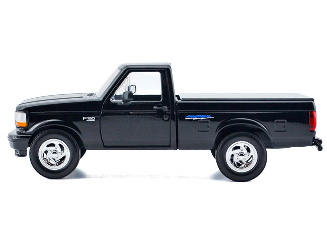1993 Ford F-150 SVT Lightning Pickup Truck Black "Maxx Design" Series 1/24 Diecast Model Car by Motormax