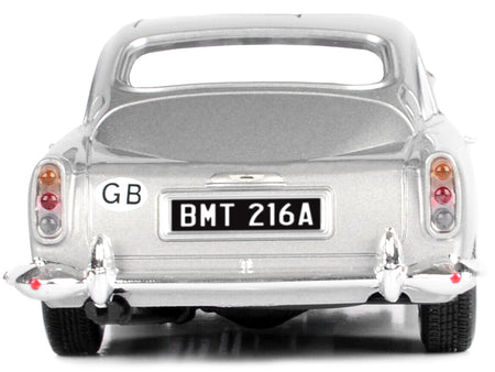Aston Martin DB5 RHD (Right Hand Drive) Silver Metallic James Bond 007 "Goldfinger" (1964) Movie "James Bond Collection" Series 1/24 Diecast Model Car by Motormax - view 4