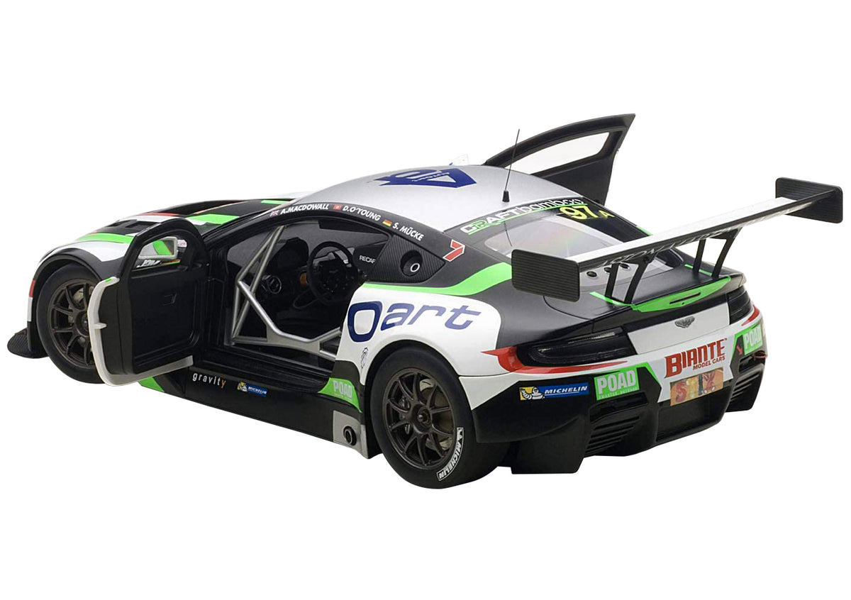 Aston Martin V12 Vantage Bathurst 12hour Endurance Race 2015 #97 A. Macdowall / D. O'Young / S. Mucke 1/18 Model Car by Autoart - view 3