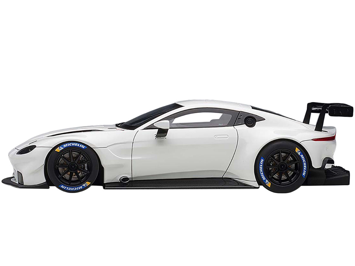 2018 Aston Martin Vantage GTE Le Mans PRO White with Carbon Accents 1/18 Model Car by Autoart - view 2