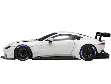 2018 Aston Martin Vantage GTE Le Mans PRO White with Carbon Accents 1/18 Model Car by Autoart - view 2