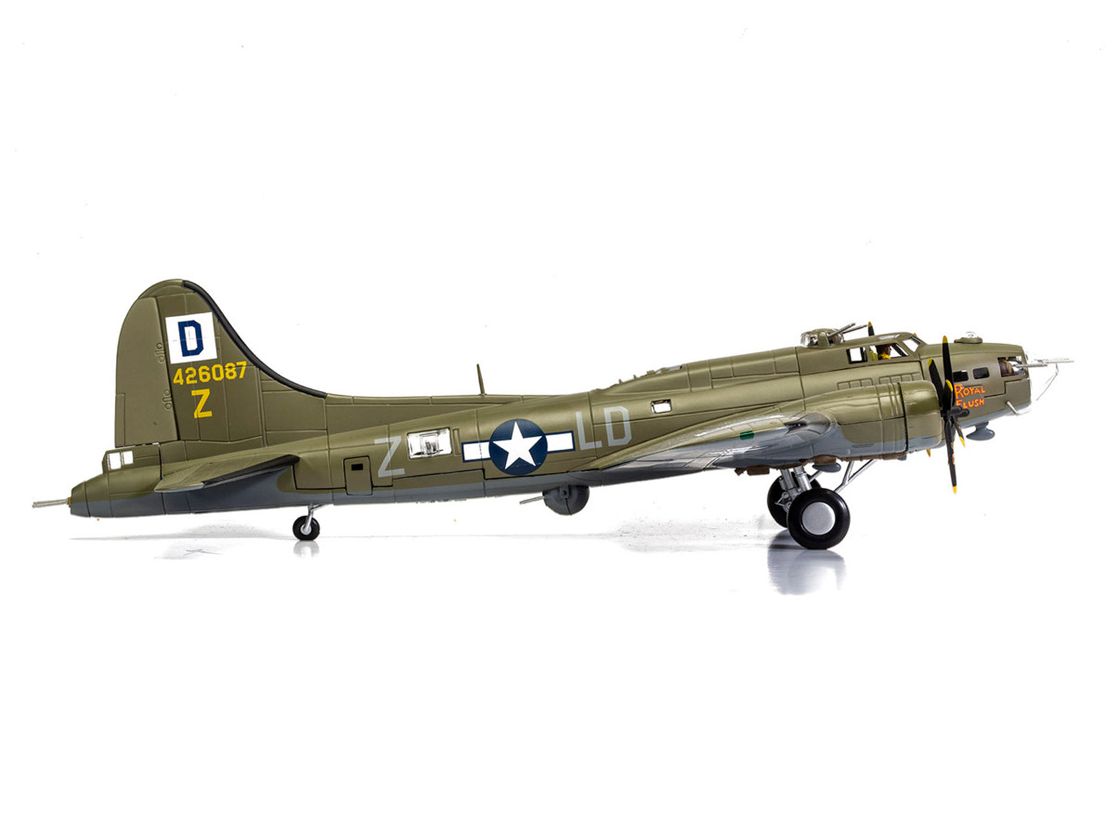 B-17 Flying Fortress model AA33322-2__22670
