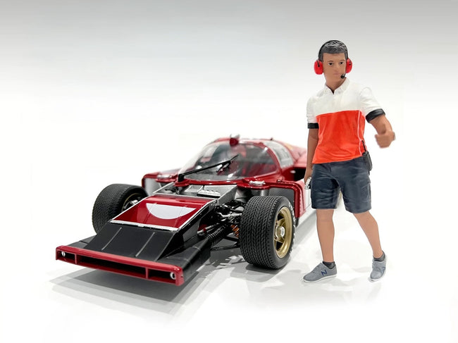 "Race Crew" Figure #2 for 1/24 Scale Models by American Diorama