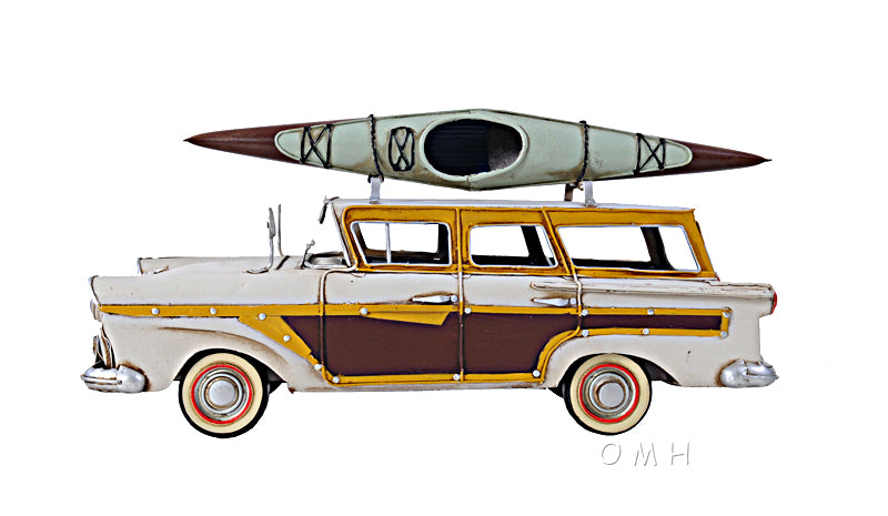 Fords Woody-Look Country Squire W/ Kayak