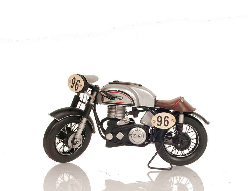 1952 Norton Manx 1:8 Metal Handmade Scaled Model