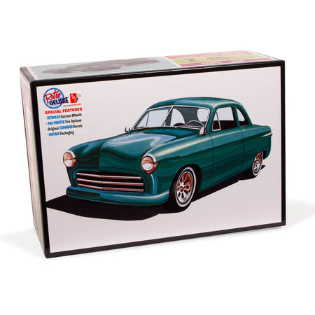 AMT 1949 Ford Coupe The 49'er 1:25 Scale Model Kit