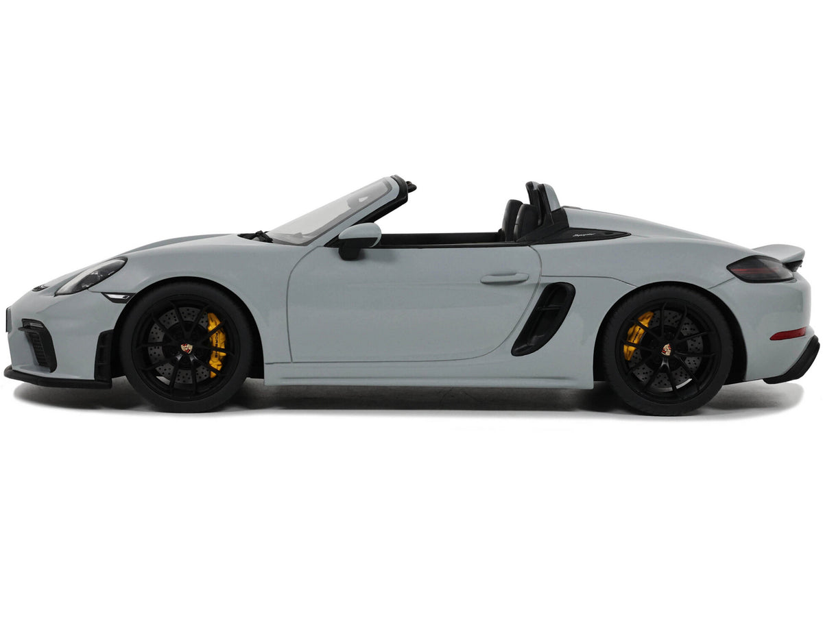 2019 Porsche 718 Spyder Gray 1/18 Model Car by GT Spirit