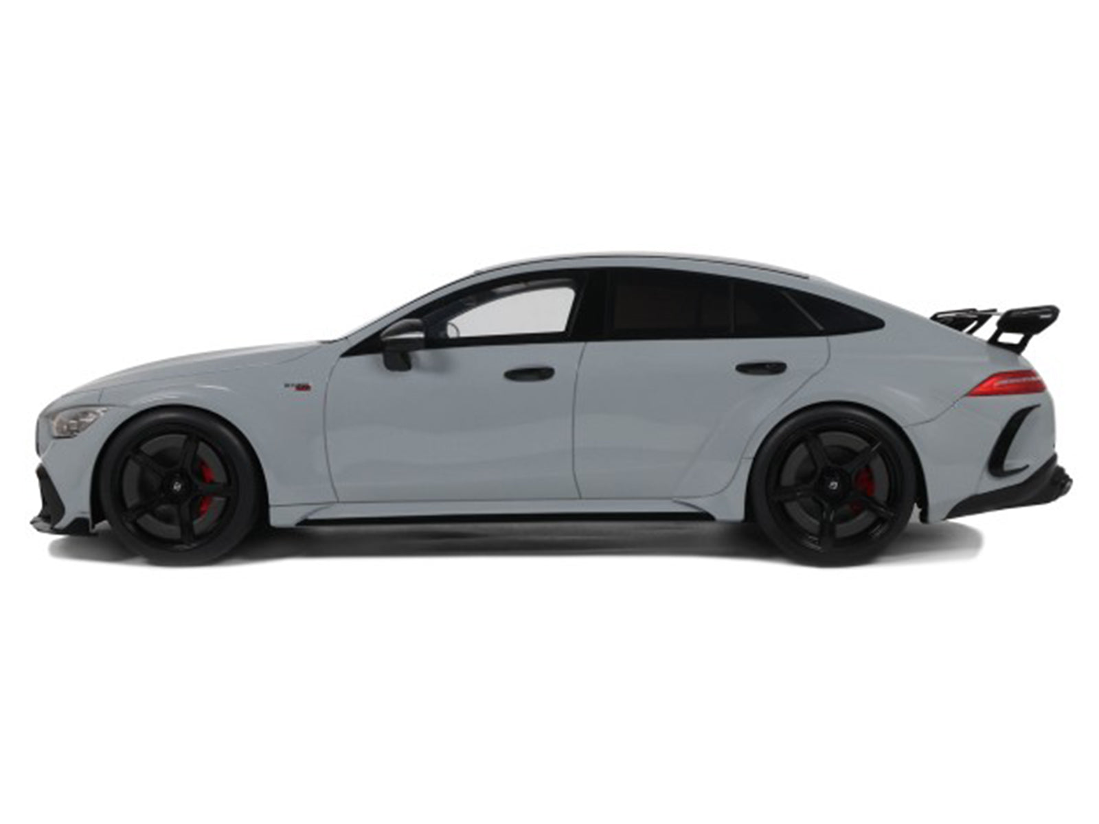 GT513-4__56002 gray sports car side view