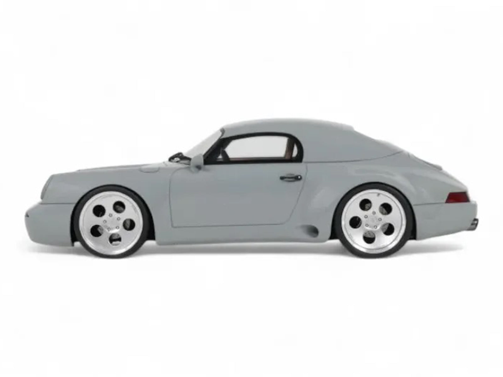 GT924-4 Porsche 20274 model car side view