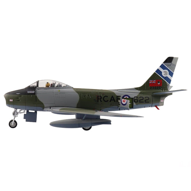 Canadair Sabre Mk.6 Fighter Aircraft "23622 430 Squadron" (1950s) Royal Canadian Air Force "Air Power Series" 1/72 Diecast Model by Hobby Master