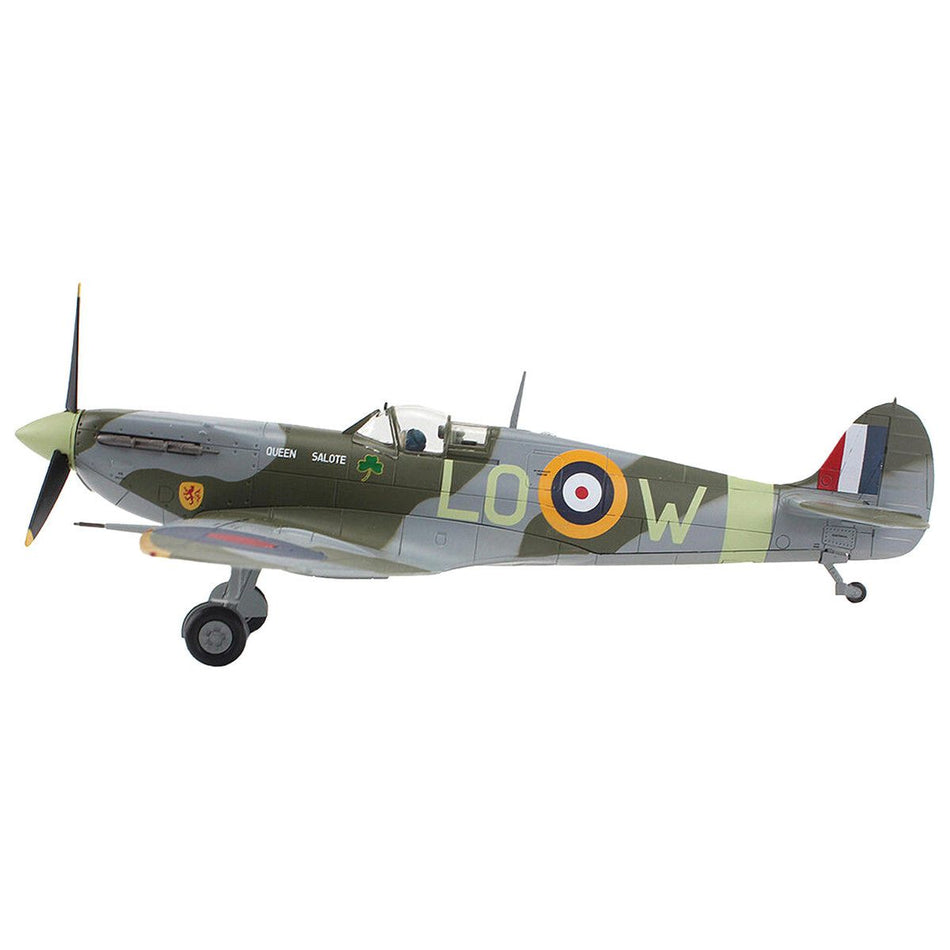 Supermarine Spitfire Mk Vb Fighter Aircraft "BM124 Squadron Leader Brendan 'Paddy' Finucane No. 602 Squadron" (1942) Royal Air Force "Air Power Series" 1/48 Diecast Model by Hobby Master