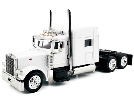 White semi-truck HL-38907-1__64437