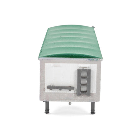 HL-465-5 model train car with green roof