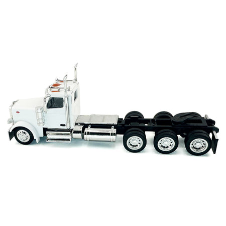 White Peterbilt truck model HL-589072-2__20492