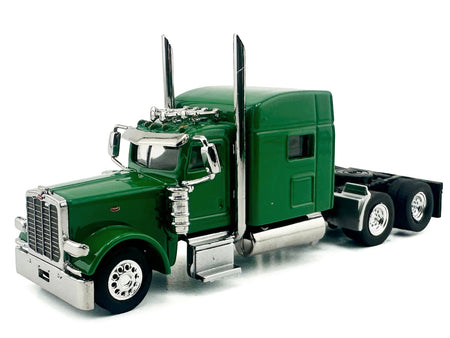 Green HL-90005 Semi-Truck Model