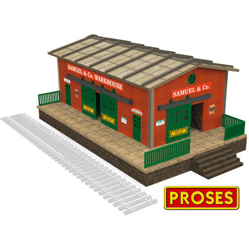 Bachmann HO Scale Warehouse with Motorized Doors