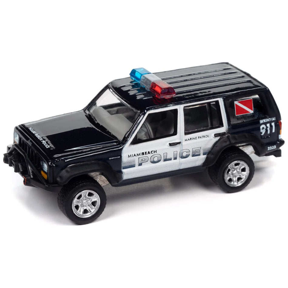 Jeep Cherokee XJ Black and White "Miami Beach Police" with Boat and Trailer "Tow & Go" Series Limited Edition to 3504 pieces Worldwide 1/64 Diecast Model Car by Johnny Lightning