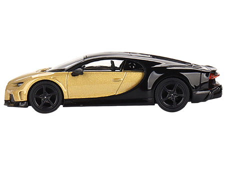 Bugatti Chiron Super Sport Gold Metallic and Black Limited Edition to 3000 pieces Worldwide 1/64 Diecast Model Car by Mini GT