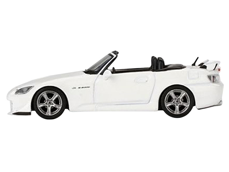 Honda S2000 (AP2) CR Convertible Grand Prix White Limited Edition to 2040 pieces Worldwide 1/64 Diecast Model Car by True Scale Miniatures