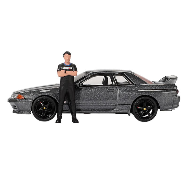 Nissan Skyline GT-R (R32) RHD (Right Hand Drive) Gunmetal Gray Metallic with Tsugio Matsuda Figure Limited Edition 1/64 Diecast Model Car by Mini GT