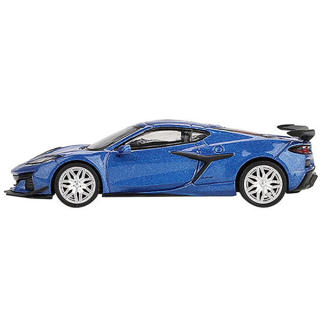 2023 Chevrolet Corvette Z06 Elkhart Lake Blue Metallic Limited Edition 1/64 Diecast Model Car by Mini GT