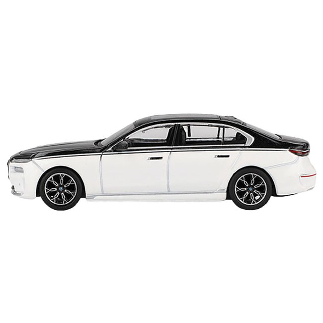 BMW i7 xDrive60 Dravit Alpine White and Black Sapphire Limited Edition 1/64 Diecast Model Car by Mini GT