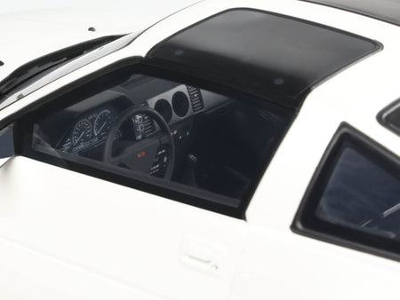 OT1181-2 model car interior detail