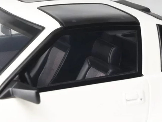 OT1181-3 white car interior detail