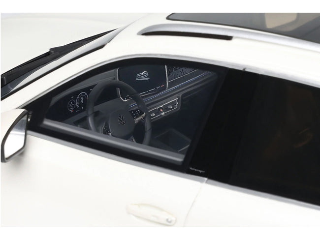 2024 Volkswagen Tiguan E Tsi R-Line Oryx White Pearl Limited Edition to 999 pieces Worldwide 1/18 Model Car by Otto Mobile