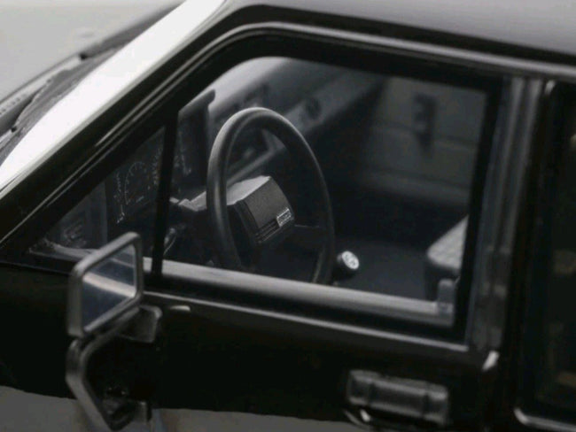 1985 Toyota Hilux SR5 Pickup Truck Black Limited Edition to 3000 pieces Worldwide 1/18 Model Car by Otto Mobile
