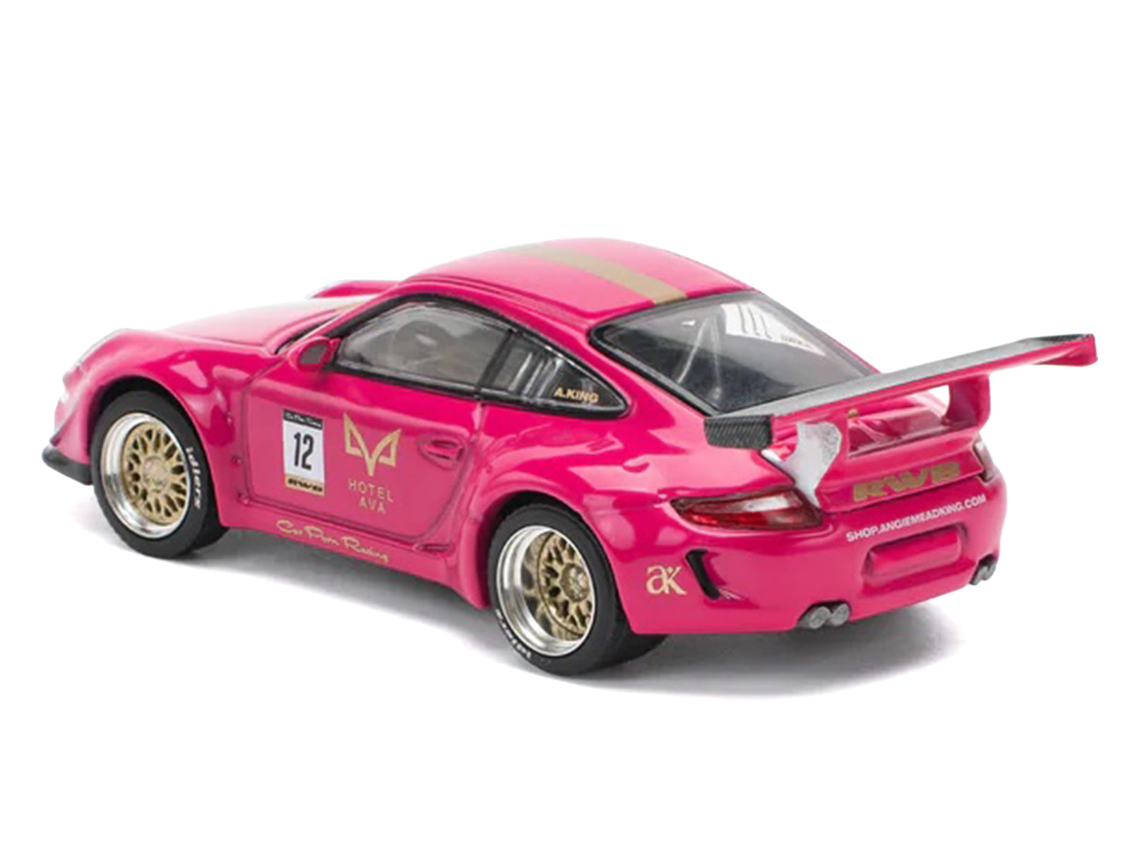 Pink Porsche race car PR640187-3__14518